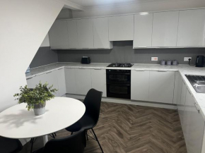 Duplex Flat Bedworth Town Centre